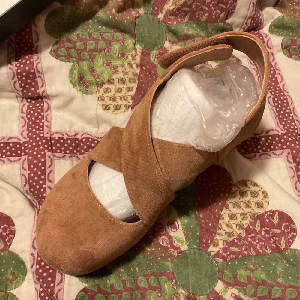 Corky’s size 9